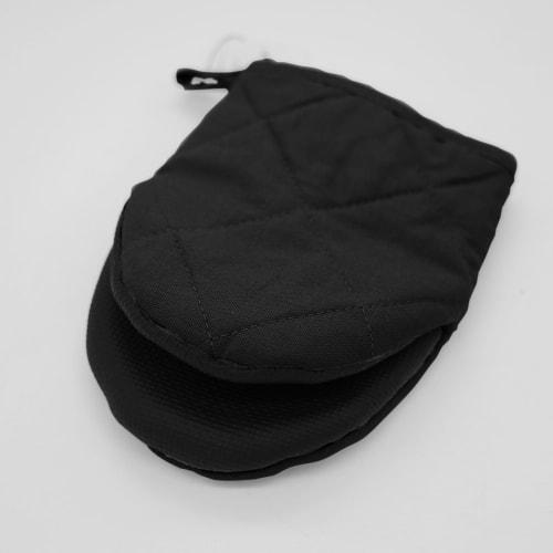 Kitchen gloves, pot holders, heat-resistant oven mitts, 2 heat-resistant mitts, 2 silicone trivets, 2 wall hooks