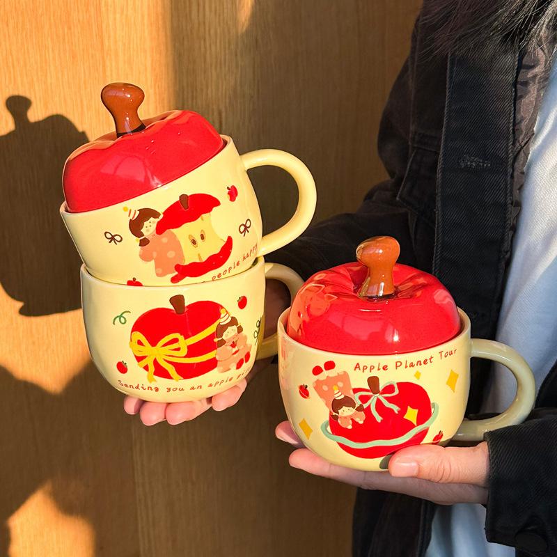 Apple Water Cup Cute Ceramic Cup Mug with Lid Spoon New Year's Birthday Gift for Girls