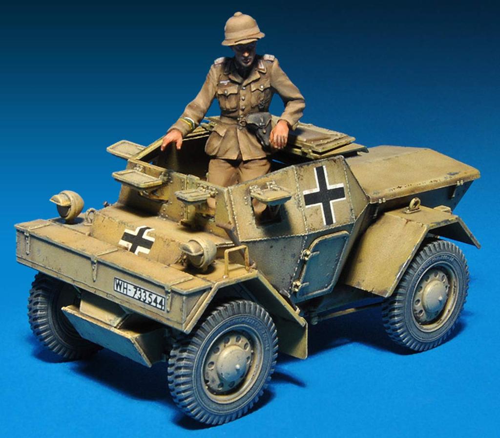 Miniart Dingo Mk1 202e Plastic Model 1/35 Pz.Kpfw.Mk.1