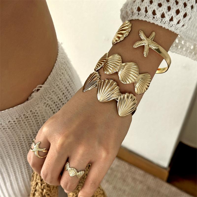 

5Pcs Bohemian Starfish Shell Bracelets Rings Set for Women Fashion Metal Scallop Adjustable Open Bangle Party Jewelry Gifts