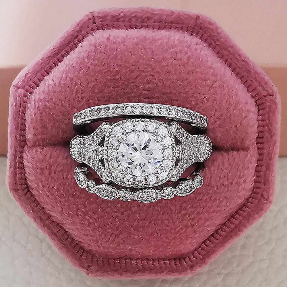 

Циркониевый свадебный набор из трех колец с бриллиантами по всей окружности - Дизайн «Восемь сердец и стрел» Size 10 белый