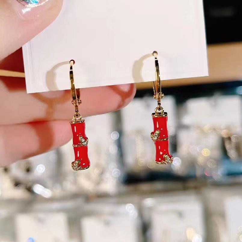 

Серьги «Бамбуковые суставы» из 18-каратного золота - Изысканная женская коллекция «Легкая роскошь 2022»