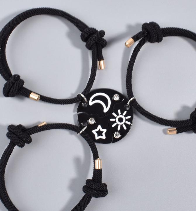 Best Friend Magnetic Necklace: Cute Back-to-School Gift & Birthday Pendant for Her