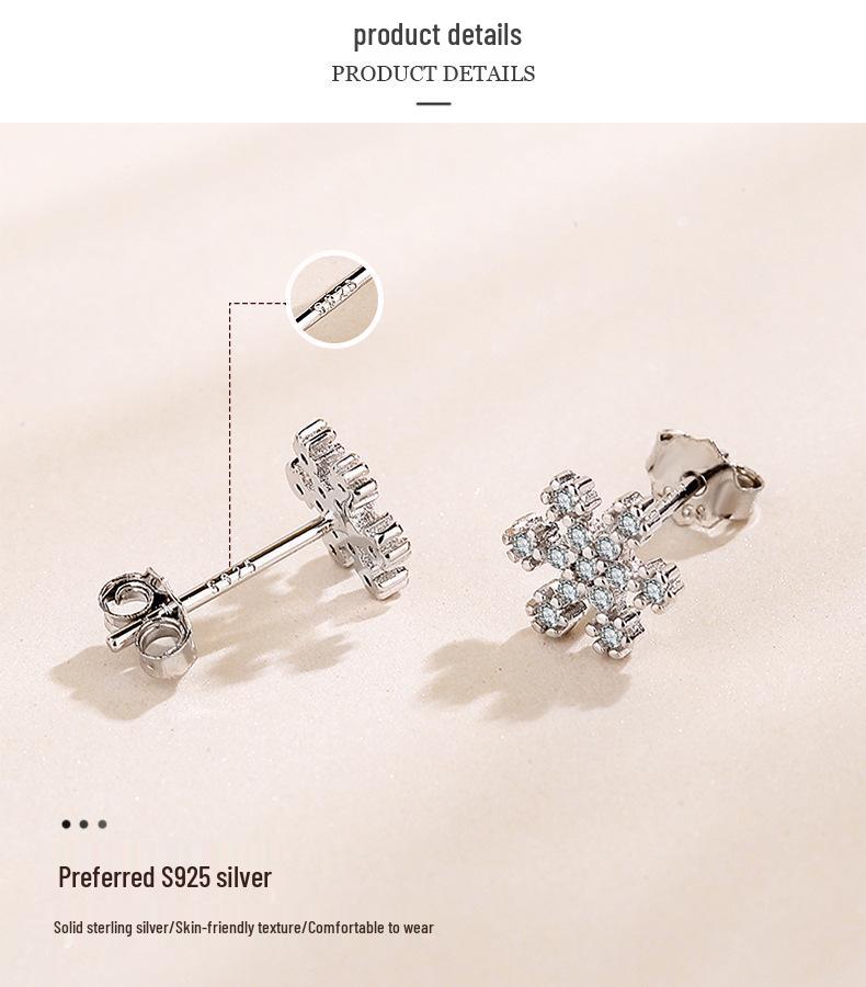 S925 Sterlingsilber Weihnachts-Schneeflocken-Ohrstecker mit eingelegten Diamanten - Elegant und stilvoll für Frauen