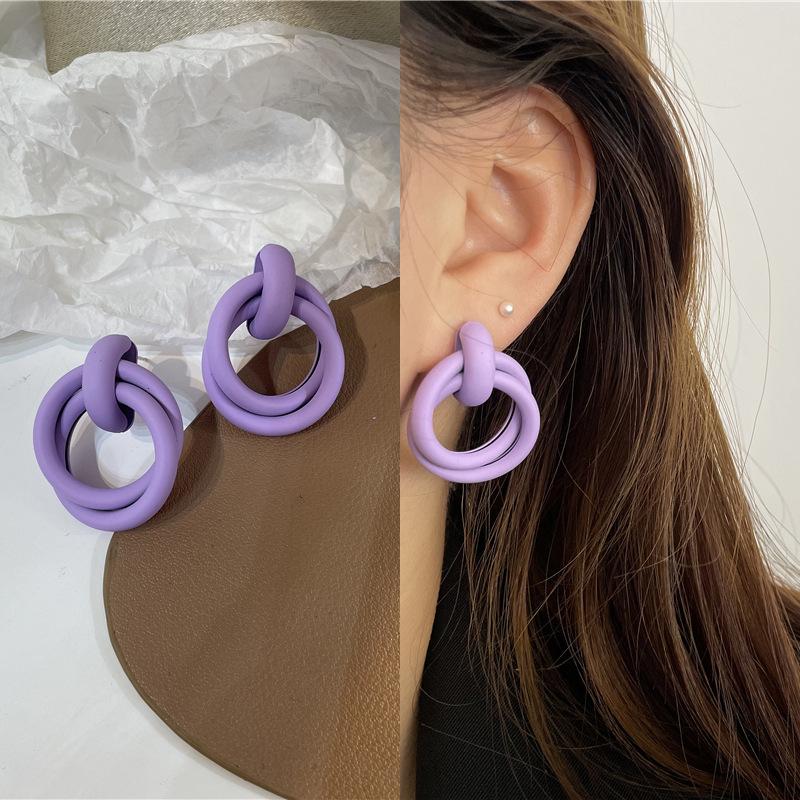 Cold and Stylish Exaggerated Metallic Texture Elegant Round Stud Earrings for The Ears