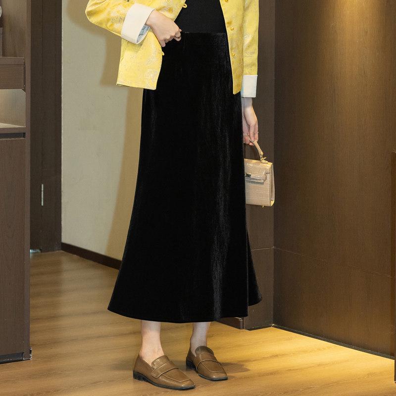 

Velvet Mermaid Pencil Skirt - 2025 Autumn/Winter Collection M