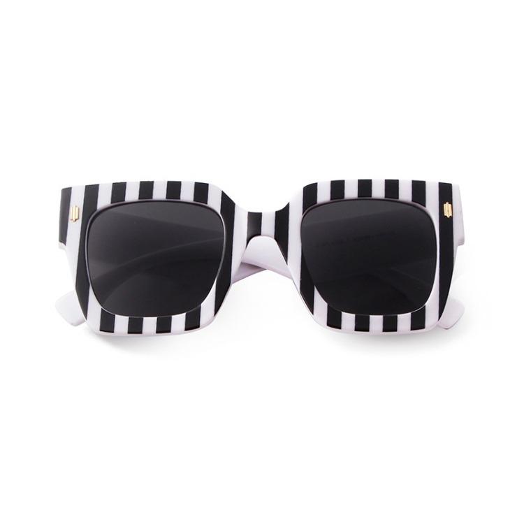 Fashion Rivet Oversize Blue Square Sunglasses Women Men Luxury Brans Designer Retro Tortoiseshell Large Frame Sun Glasses S2151J