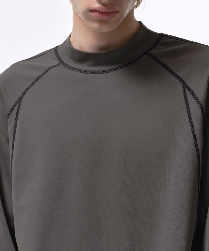 MUSINSA STANDARD [City Leisure] Structured Mock Neck Long Sleeve T-Shirt [Mud Grey]