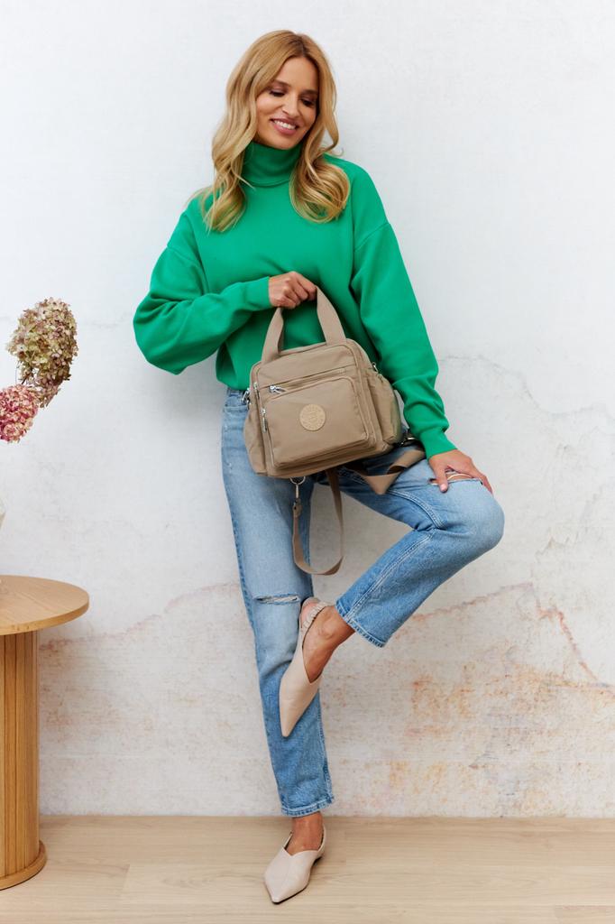 Ein praktischer Damenrucksack aus Nylon - Peterson