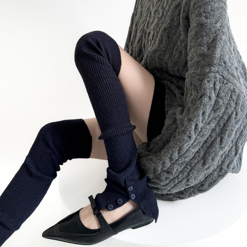 Japanese Ballet Styles Thigh High Leg Warmer Ribbed Knitted Split Buttons Over Knee Footless Socks for Fashionable Women
