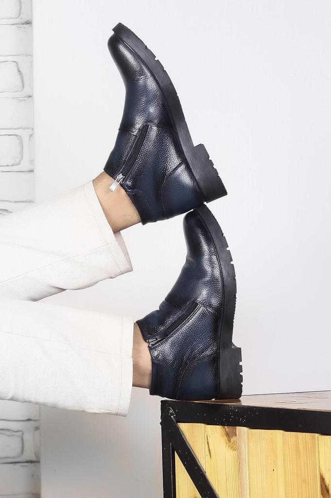 Men's Fashion Genuine Leather Flat Heeled Boots Bootie Chelsea Non-Slip Sole Zippered Casual Boots Black Shoes