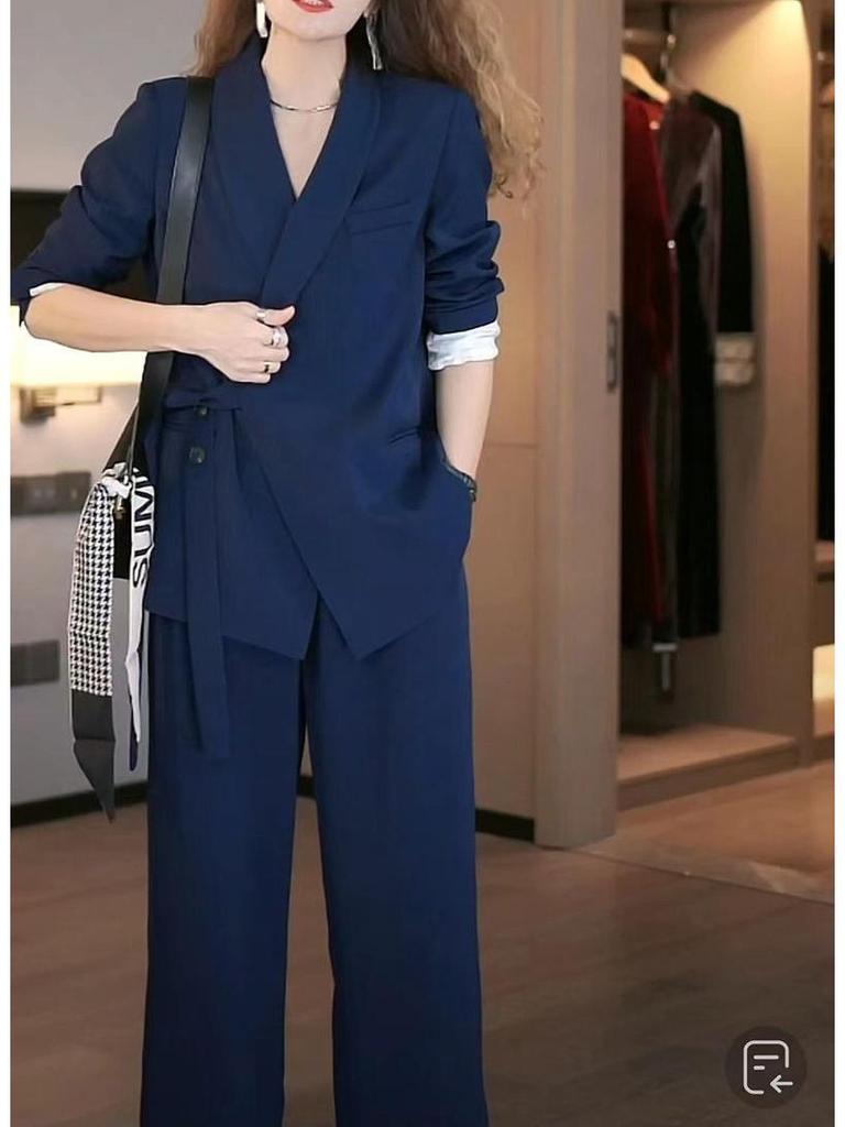 Popular Plus Size Loose Age-Reducing Wide-Leg Pants Suit for Women - Spring & Autumn Collection