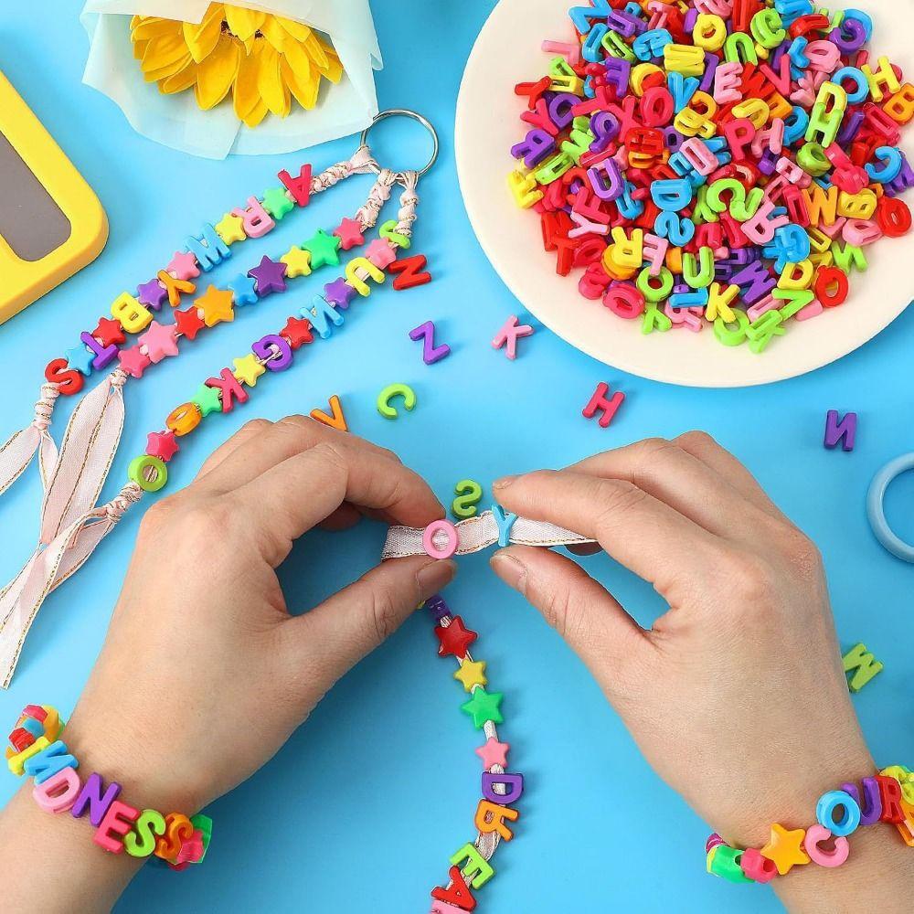 700Pcs DIY Crafts Alphabet Beads Straight-Hole DIY Jewelry Beads Bead Stringing Materials Necklaces