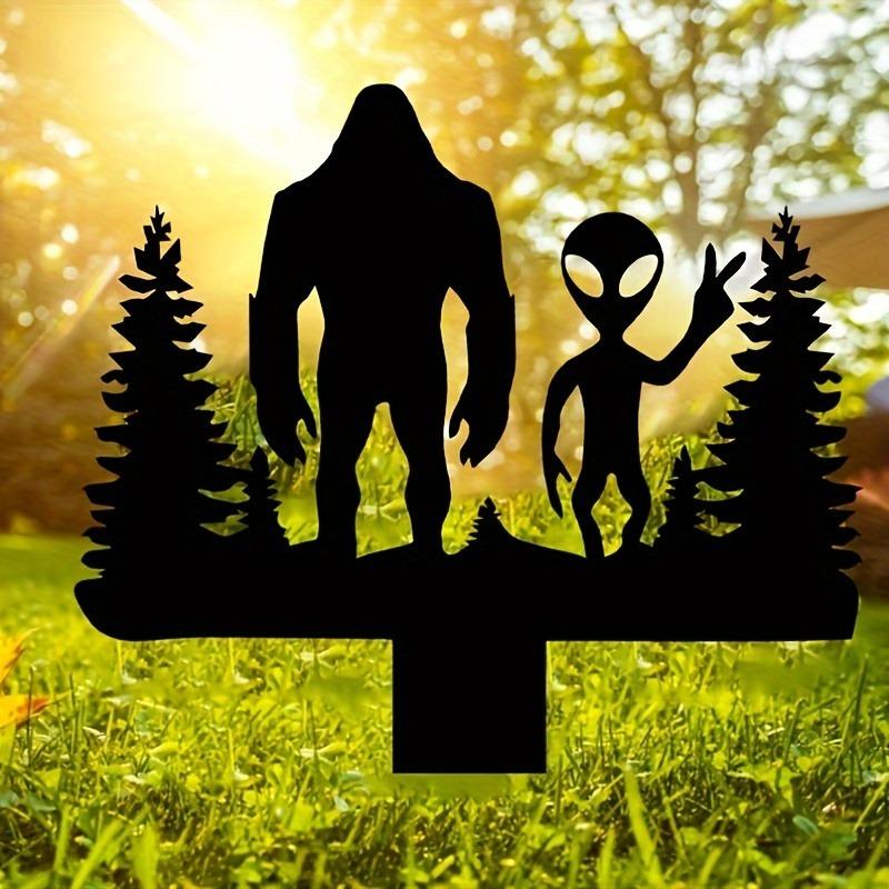 1pc Alien Metal Yard Stake Outdoor Art Garden Decor Halloween Christmas New Year Gift