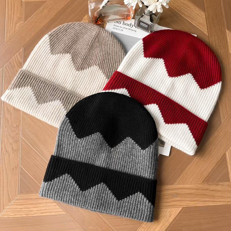 Cashmere Autumn and Winter New Style Women's Color Matching Warm Jacquard Cold Hat Thickened Brimless Toe Knitted Hat