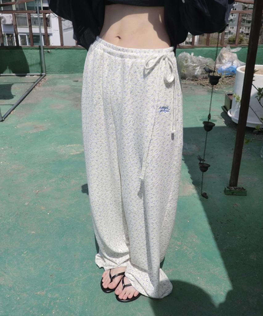 HOKUSPOKUS Summer Flower Lace Relax Pants_Blue
