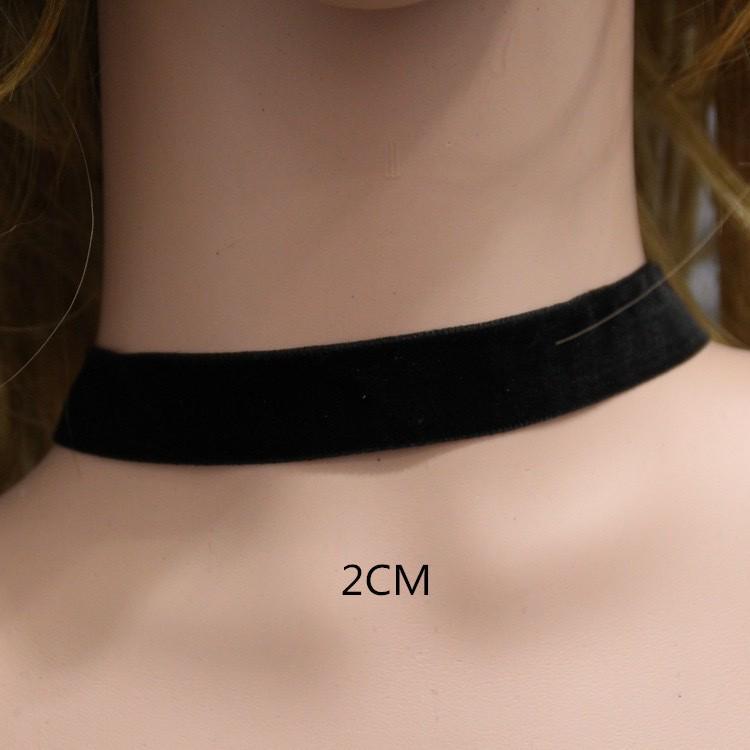 Lolita Camellia Choker Necklace for Women - Dark Clavicle Chain, Maid Style Neckband Collar