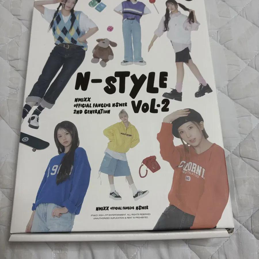 

NMIXX Энсер 2-й Кит Запечатан