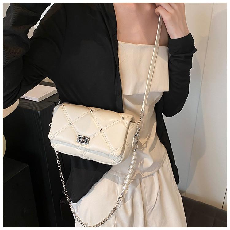 IELGY Large Bead Chain Diamond Underarm Bag Fashion Trendy One-Shoulder Cross-Body Portable