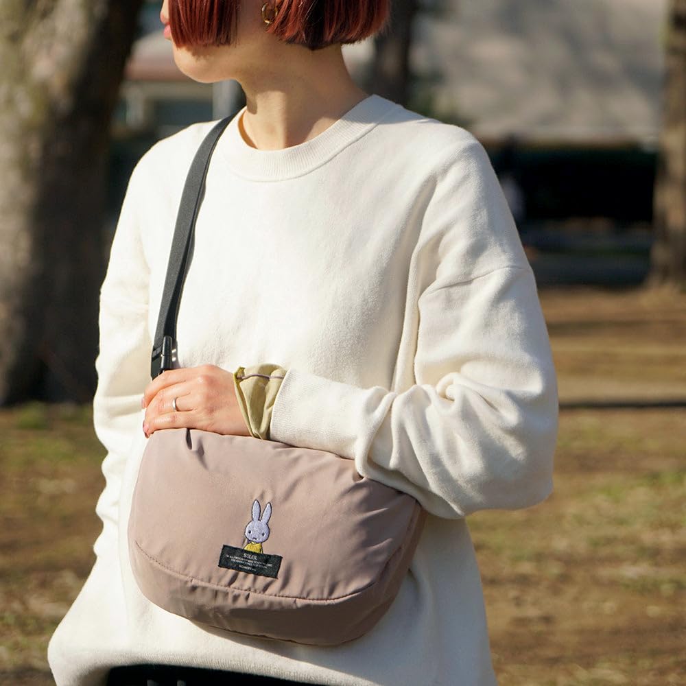 HEMING'S Miffy Soleil Weekend Shoulder Bag, ART-MUSEUM, Black, 4076402. This stylish, crossbody sacoche features a cute, Nordic-inspired rabbit