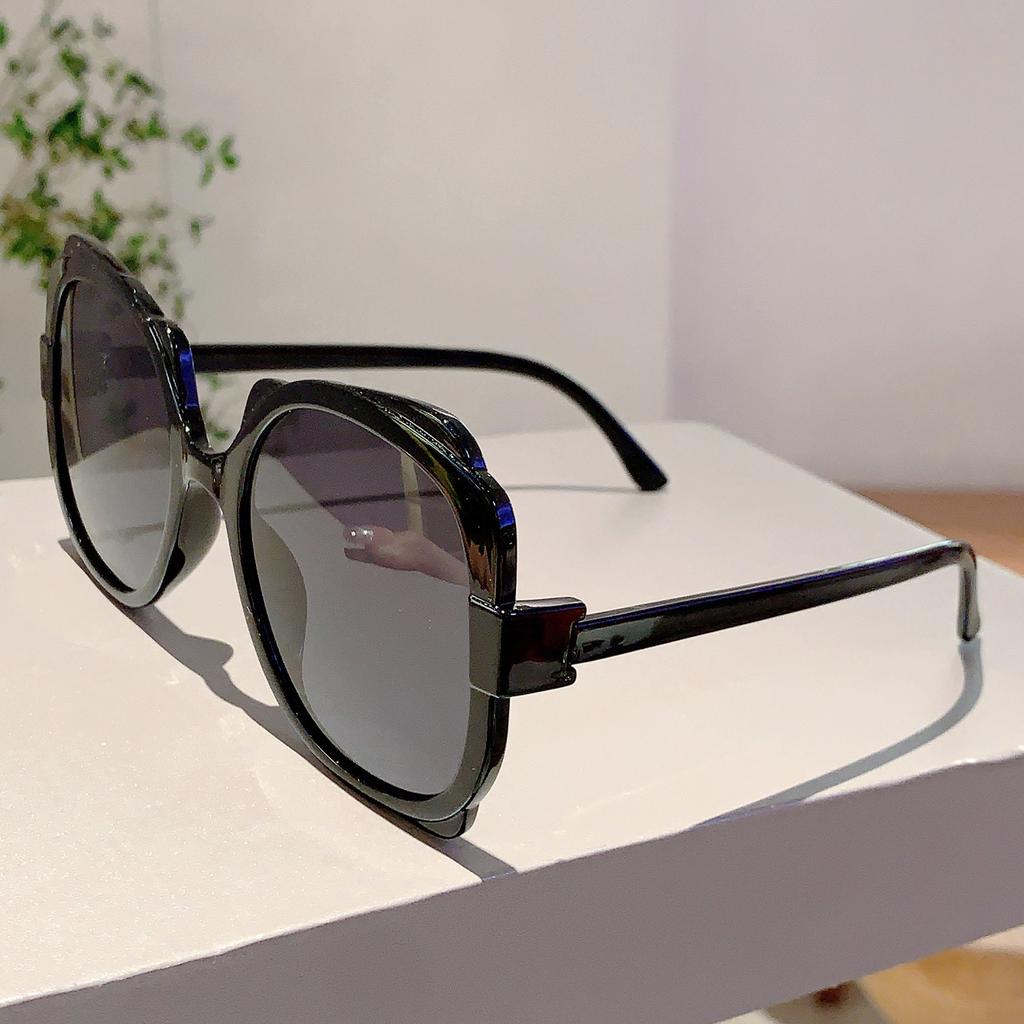 Fashion Butterfly Decoration Women's Shades Multi Color Gradient Designer Sunglasses Oversize Trendy Brand Sun Glasses