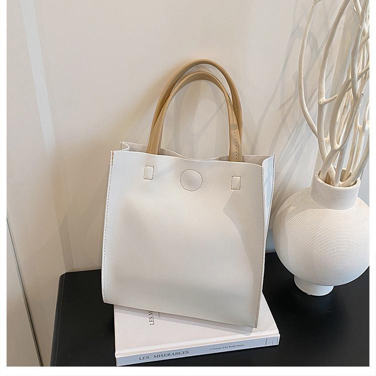Street Style Ladies Tote Bag With Pu Material And Magnetic Closure For Daily Use