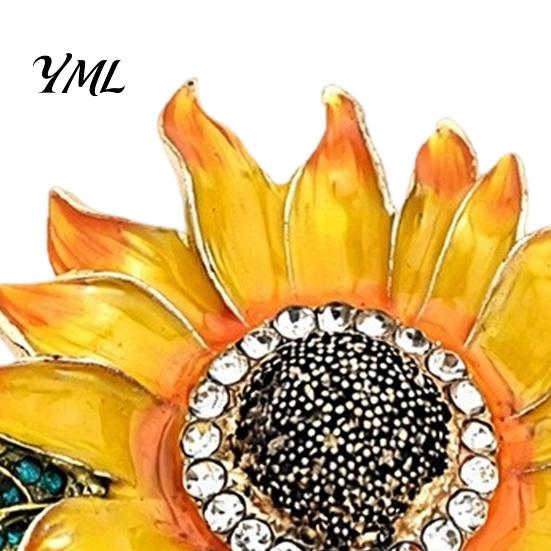 Shirts Fashionable Accessory Rhinestone Sunflower Brooch, Decorative Floral Lapel Pin for Men Alloy Brooch Women, Jewelry Coats Dresses Scarves