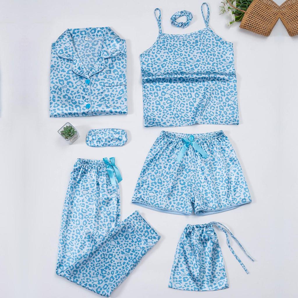Fyra säsonger bärbart barnimitation sidenrandigt pyjamasset - 7 delar