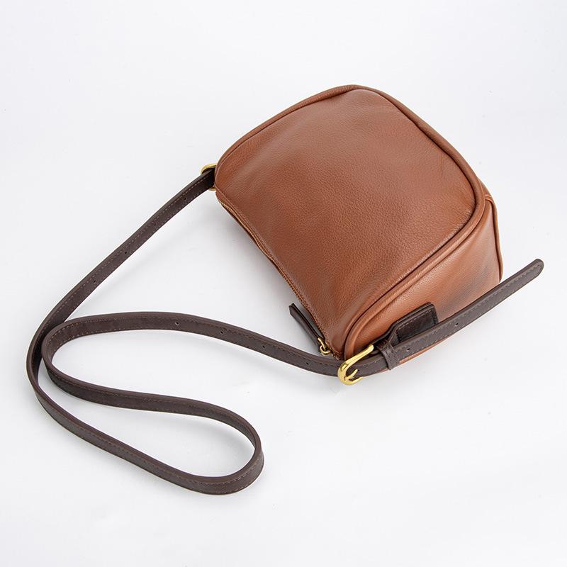 Leather Retro Single-shoulder Bag, Women's Top-grain Leather Large-capacity Zippered Crossbody Bag, Commuter Women's Pillow Bag