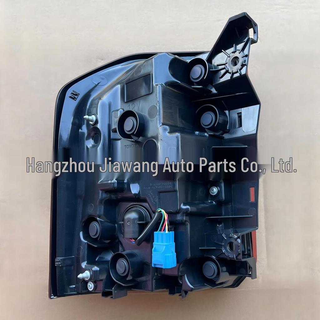 2024 Toyota Prado Taillight Assembly, Models: 81550-0G050R, 81560-0G050L.