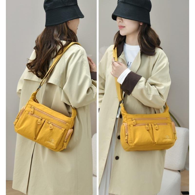 1pcs Women's Large Capacity Crossbody Bag Multi Pocket Casual Shoulder Bag Minimalist Multi Layer Nylon Travel Bag for Daily Use