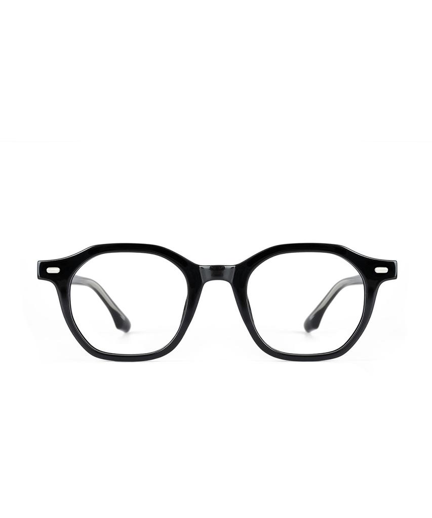 Laseuteljia Tanya Black
