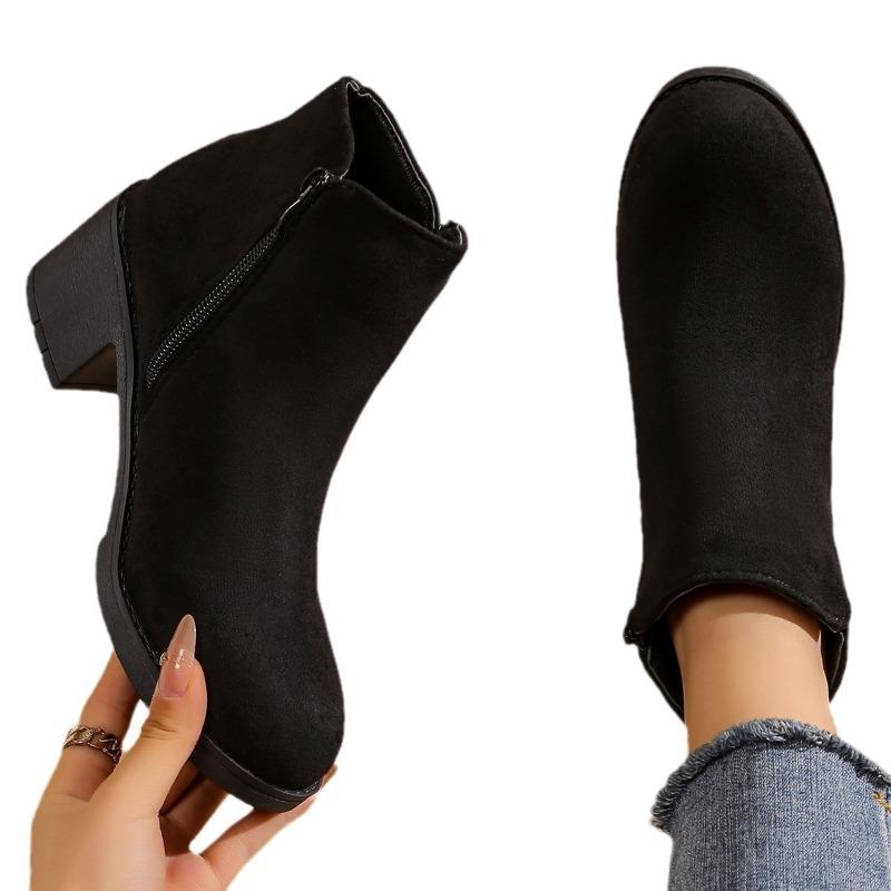 Large size thick heel round head suede Martin boots women's autumn and winter new fashion mid-heel side zipper short boots