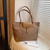 New anti-splashing women's bag feels lightweight and large-capacity leisure travel shoulder tote bag factory goods