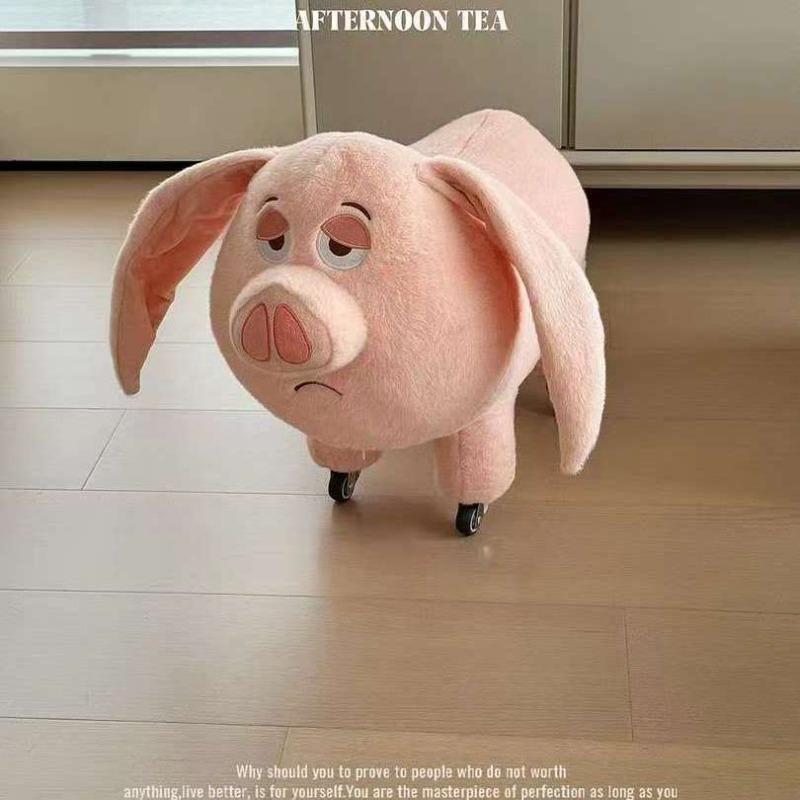 Around Nezha Taiyi real people mount flying pigs dolls can sit on benches cute piglets pig stools seats low stools 14490₽