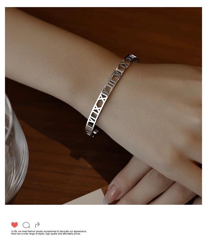 Gold Plated Titanium Steel Roman Numeral Bracelet for Women - Korean Style Fashion Couples' Accessory