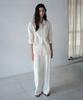 Beullaengkeulumumeon Sway Two-Pleat Pants_Ecru