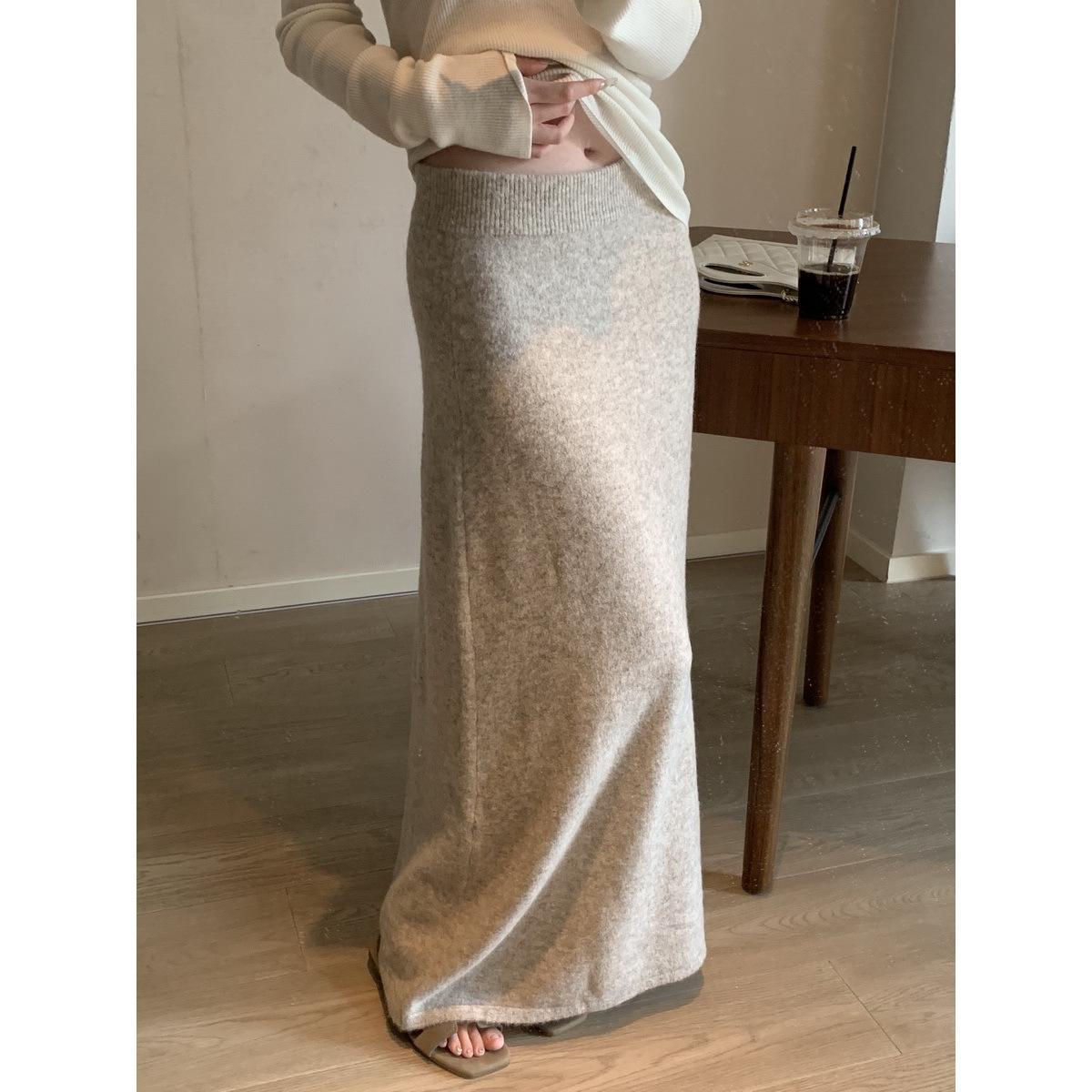 

Women s High Waist Knitted Midi Skirt - 2025 Autumn/Winter Slimming A-line Drape One Size