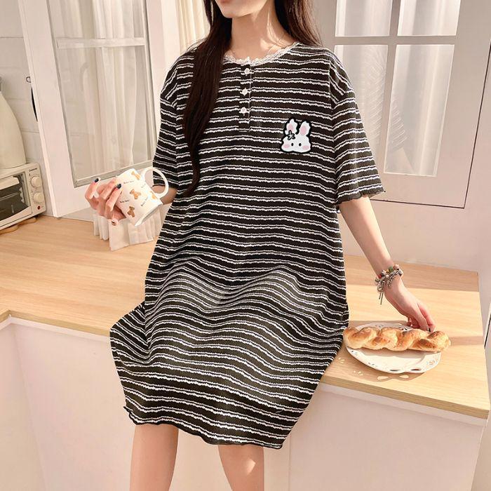 Women's Striped Short-Sleeve Loose Midi Dress – Fresh Summer Style, Versatile for Outdoors or as Pajamas, Ideal for Students