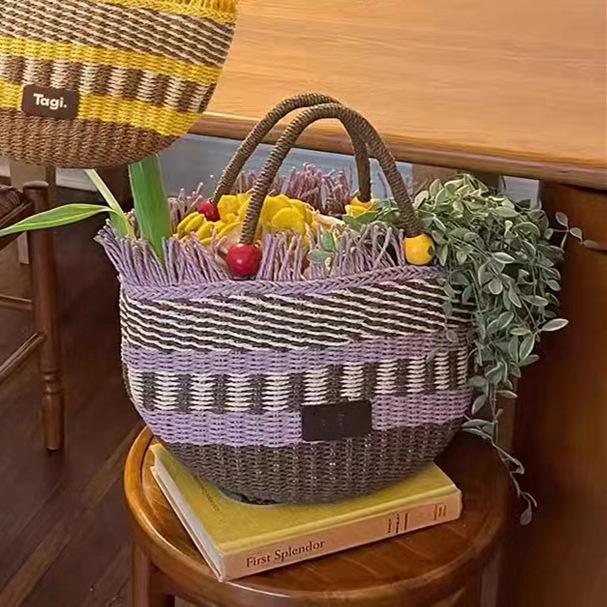 2023 Handmade Woven Straw Bucket Bag: Cute Picnic Basket with Tassel and Wood Bead Decoration