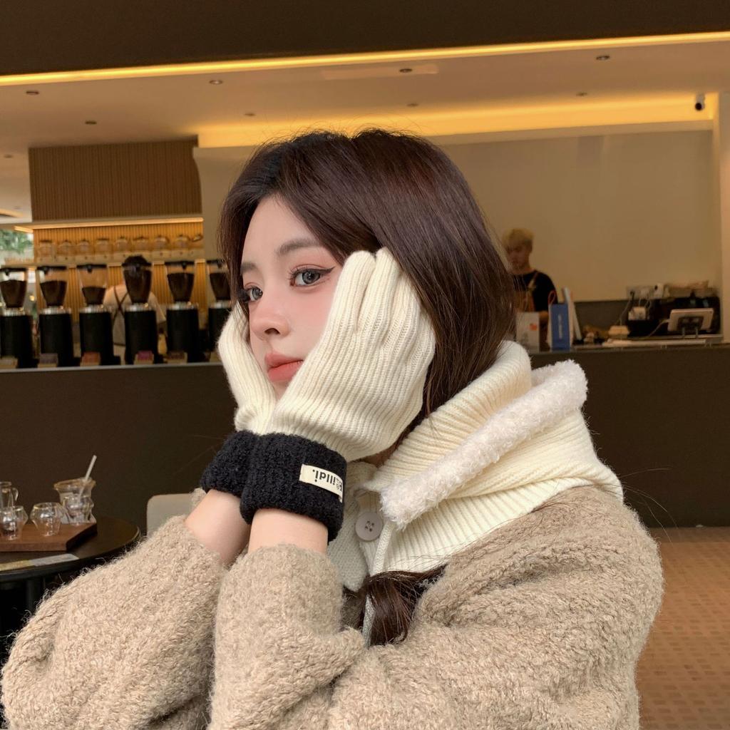 Winter new big head circumference hat women's snow doll high-end sense fluffy warm ear protection hat knitted thick wool hat