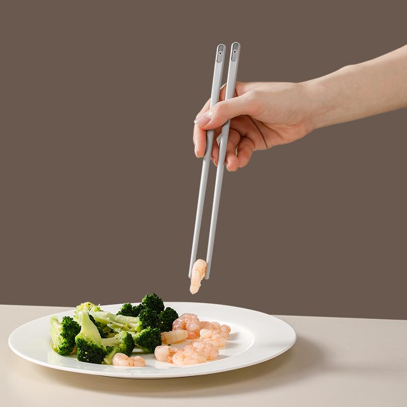 High Temperature Resistant Alloy Chopsticks High-end Cartoon Tableware New Household Antibacterial Anti Slip Anti Mold Chopstick