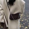 Korean Light Luxury Niche Texture Retro Chain Portable Underarm Bag Versatile Simple Commuter Solid Color Messenger Bag Women