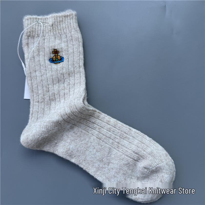 

Empress Dowager Cixi Saturn Embroidered Wool Mid-Calf Socks – Warm, Versatile, Fashionable for Autumn/Winter One Size 36-41 брудно-білий