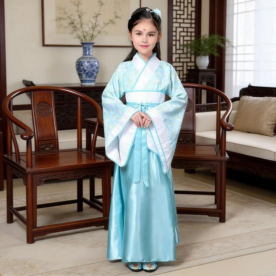 National Costume Tang Dynasty Hanfu for Girls Three-Piece Outfit Top Skirt Belt Traditional Chinese Style Childrens Clothing for New Year Travel