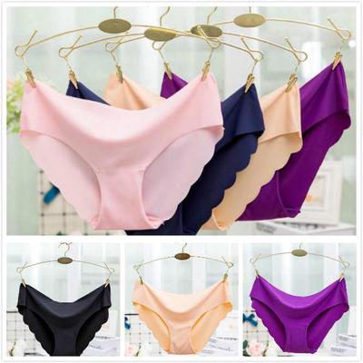 Women Seamless Briefs Plus Size Panties Ultra-thin Traceless Trimming Ruffles Sexy Panty