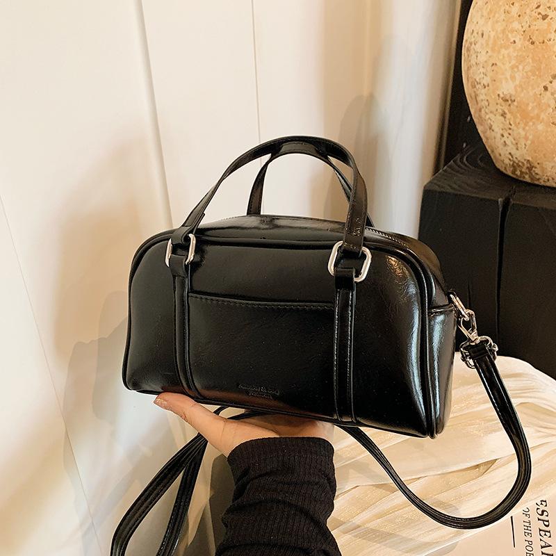 

Niche simple handbag new fashion pillow bag shoulder messenger bag чёрный