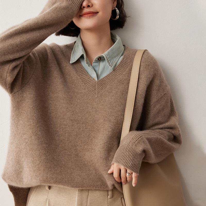Women's Loose V-Neck Cashmere Sweater - Autumn/Winter 2024 Retro Korean Style Knitwear