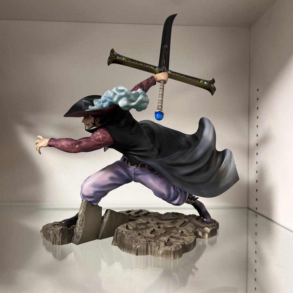 [USED] Opened P.O.P One Piece Maximum Dracule Mihawk