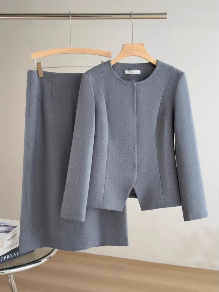 

Endi Blue-Gray Professional Spring Suit: Elegant Round Neck Jacket & Skirt Set M
